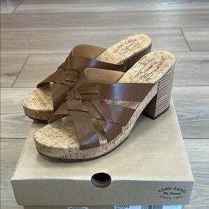 Kork-Ease Women's Brown Platform Sandals